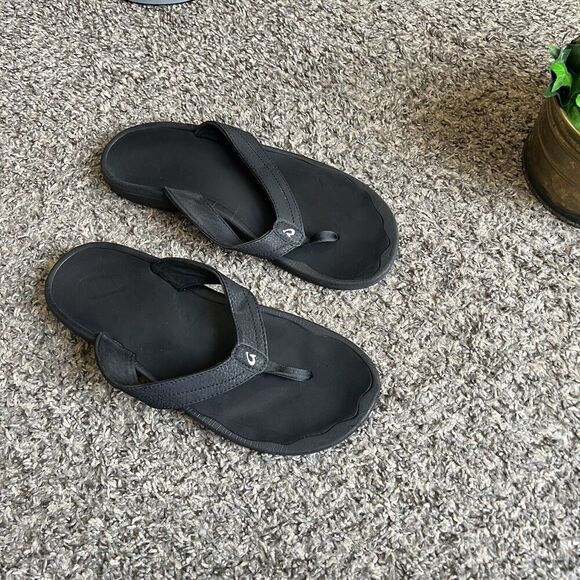 OluKai Ohana Women's Size 11 Flip Flop Thong Sandals Black Comfort - Picture 2 of 6